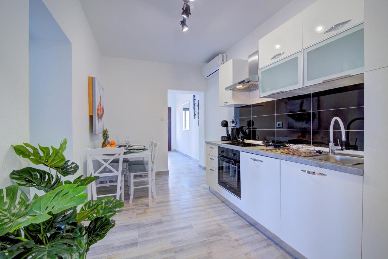 Apartments Maria Zengg Kültér fotó